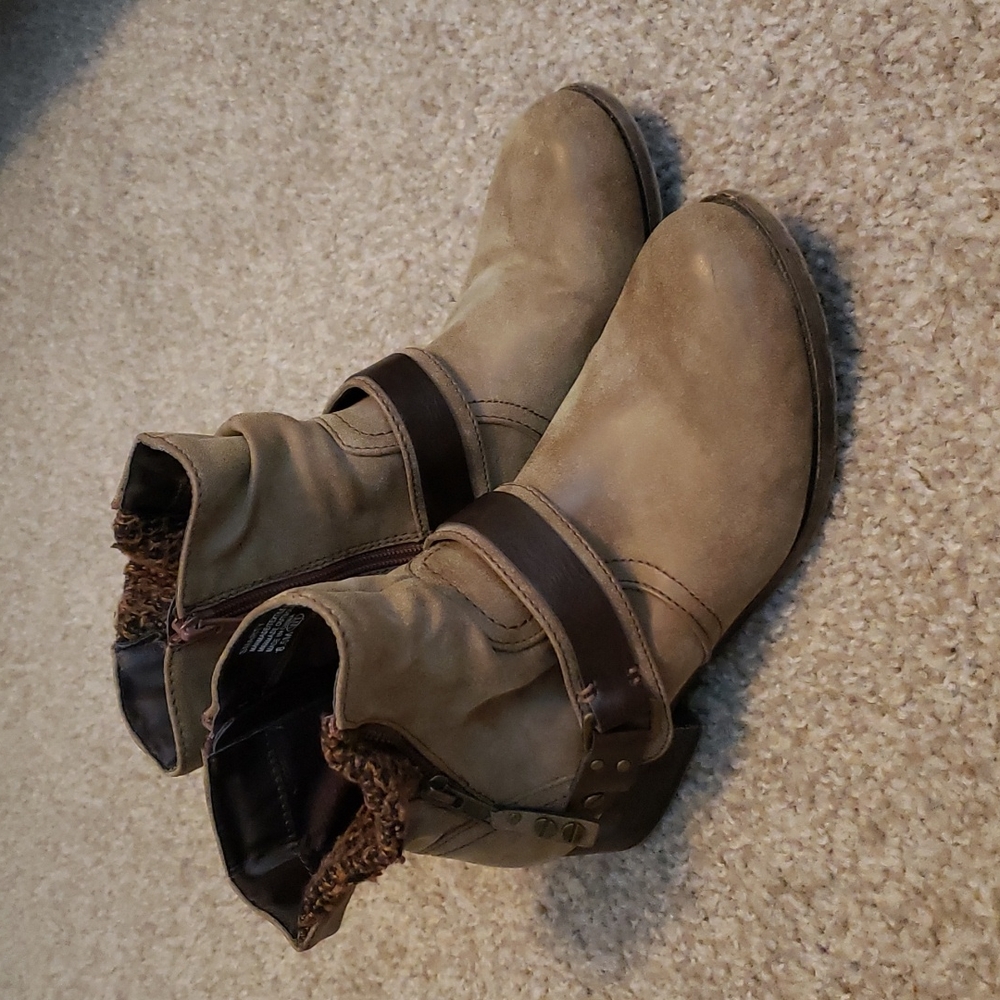 Shoes